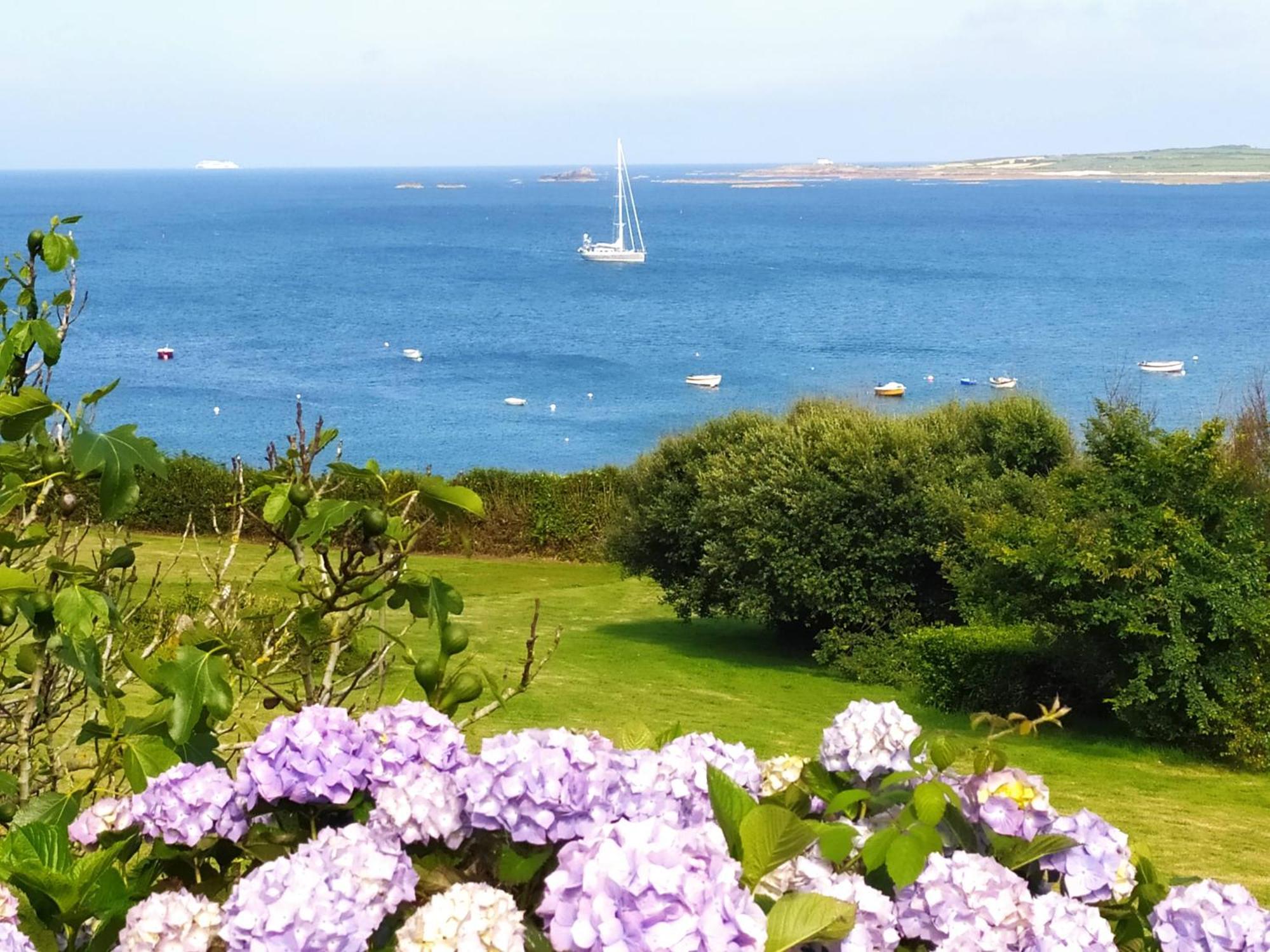 Chambre Entre Mer Et Campagne Greville-Hague Εξωτερικό φωτογραφία